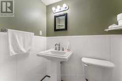 989 DEER VALLEY DRIVE | Oshawa Ontario | Slide Image Thirty-six