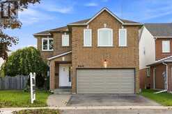 989 DEER VALLEY DRIVE | Oshawa Ontario | Slide Image Five
