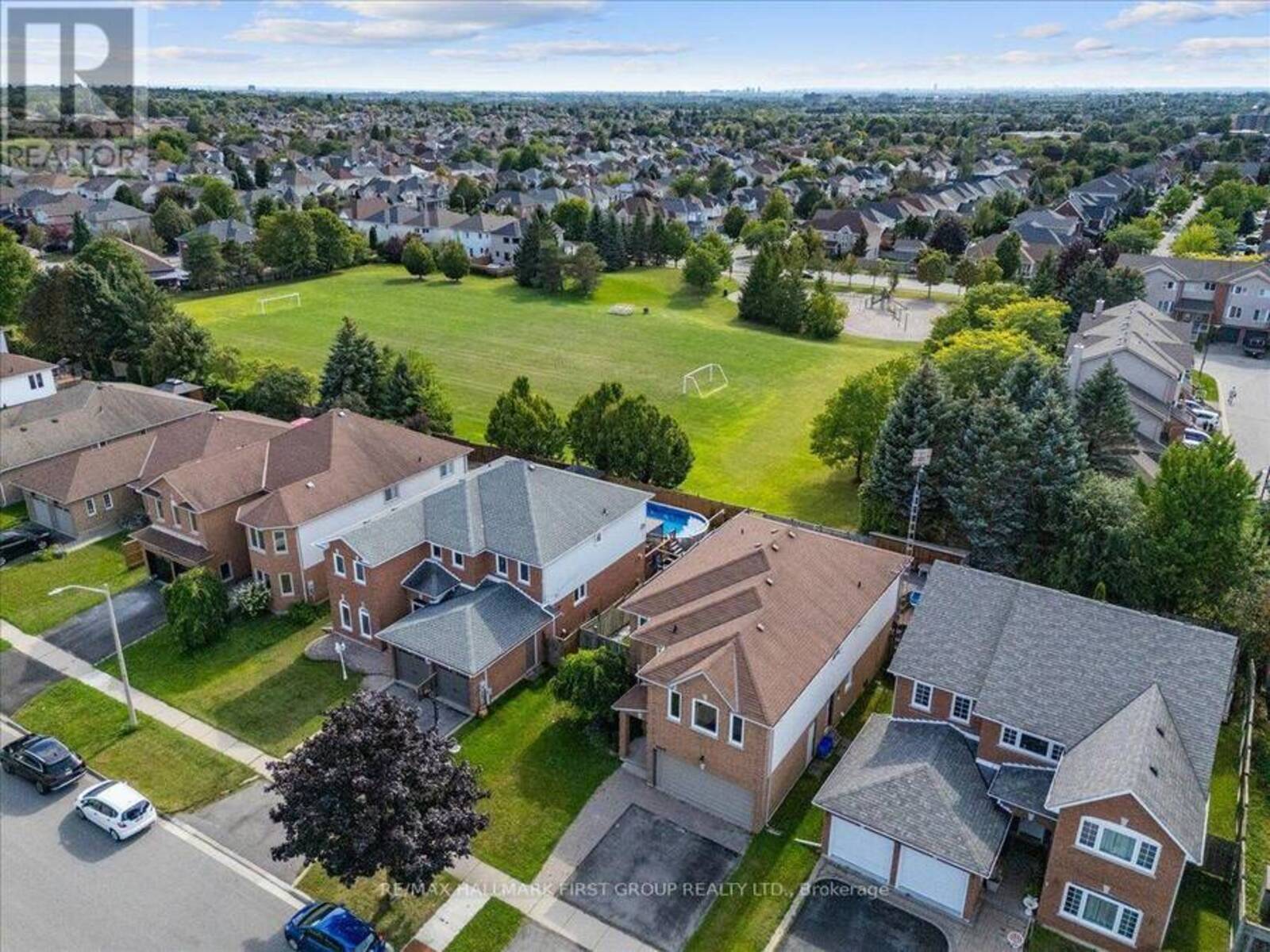 989 DEER VALLEY DRIVE, Oshawa, Ontario L1J 8N2