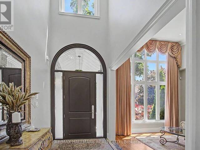 102 DUNCAN ROAD Richmond Hill Ontario, L4C 6J7 - 6 Bedrooms Home For Sale
