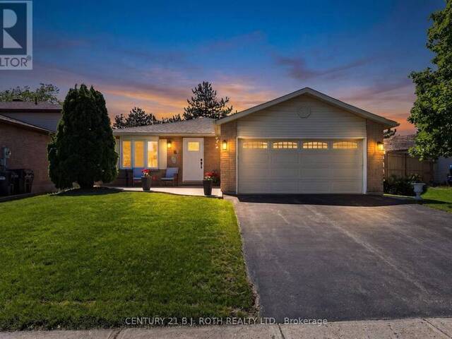 6 FORD STREET Barrie Ontario, L4N 5X2 - 4 Bedrooms Home For Sale