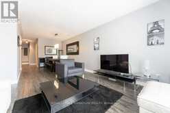 676 ABANA ROAD | Mississauga Ontario | Slide Image Seven