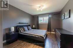 676 ABANA ROAD | Mississauga Ontario | Slide Image Nineteen