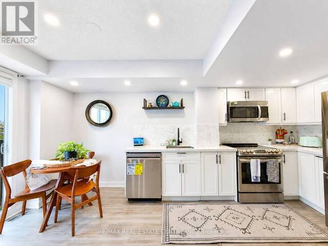 920 - 16 LAIDLAW STREET Toronto Ontario, M6K 1X2 - 3 Bedrooms Condo For Sale
