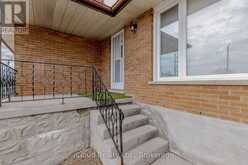 28 HOFFMAN STREET | Kitchener Ontario | Slide Image Three