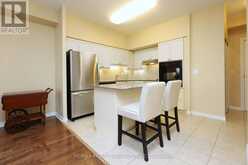 809 - 810 SCOLLARD COURT | Mississauga Ontario | Slide Image Seven