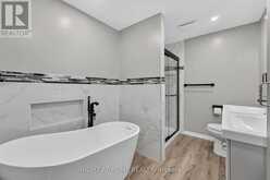 3 - 66 SUMMERCREST DRIVE | Hamilton Ontario | Slide Image Twelve