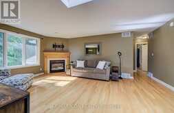 910 WALTON AVENUE N | Listowel Ontario | Slide Image Nine