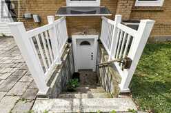 22 HAVENRIDGE DRIVE | Toronto Ontario | Slide Image Thirty