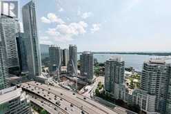 PH4 - 218 QUEENS QUAY W | Toronto Ontario | Slide Image Forty-five