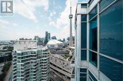 PH4 - 218 QUEENS QUAY W | Toronto Ontario | Slide Image Four