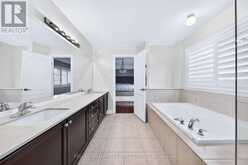 2 CREEKLAND AVENUE N | Whitchurch-Stouffville Ontario | Slide Image Thirty-five