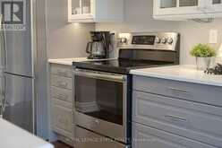 309 - 216D PLAINS ROAD WEST ROAD W | Burlington Ontario | Slide Image Eleven