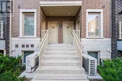 TH83 - 39 HONEYCRISP CRESCENT | Vaughan Ontario | Slide Image Two
