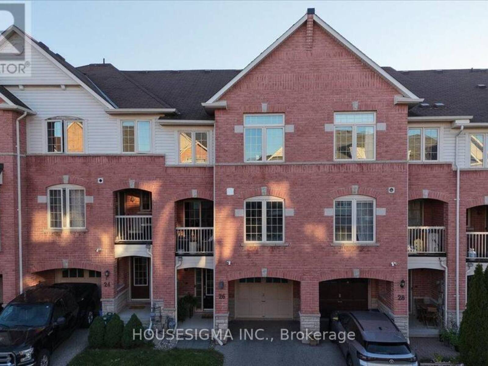 26 LINNELL STREET, Ajax, Ontario L1Z 0K9