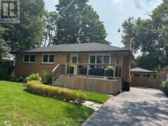 23 NORTHPARK ROAD Barrie Ontario, L4M 2J5
