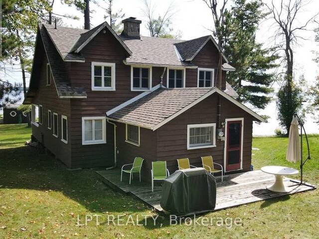 1764 BAY PARK ROAD Severn Ontario, L3V 0V7 - 4 Bedrooms Waterfront Home For sale