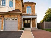 751 WHITE CLOVER WAY | Mississauga Ontario | Slide Image Two