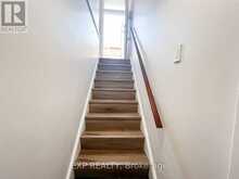 15 CALVERT AVENUE | Hamilton Ontario | Slide Image Fifteen
