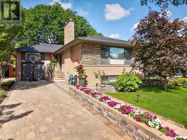 57 MERRYGALE CRESCENT Toronto Ontario, M9B 5N9 - 4 Bedrooms Home For Sale