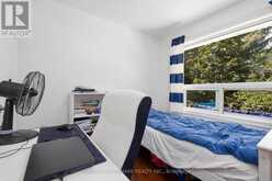 34 GENTRY CRESCENT | Richmond Hill Ontario | Slide Image Sixteen