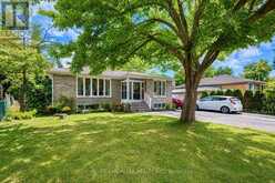 34 GENTRY CRESCENT | Richmond Hill Ontario | Slide Image One