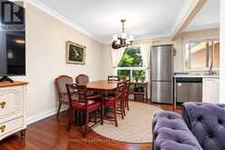 34 GENTRY CRESCENT | Richmond Hill Ontario | Slide Image Eight