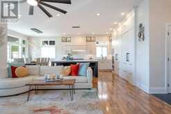 458 SILVER BIRCH DRIVE | Tiny Ontario | Slide Image Eight
