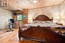 SR404 - 14 SEVERN RIVER | Muskoka Lakes Ontario | Slide Image Six