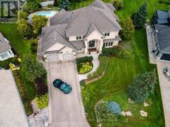 16 SEIFERT COURT Cambridge Ontario, N3C 2V4