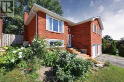 301 LEACOCK DRIVE | Barrie Ontario | Slide Image Two