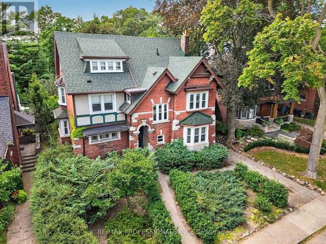 284 INDIAN ROAD Toronto Ontario, M6R 2X2 - Multi-family Home For Sale