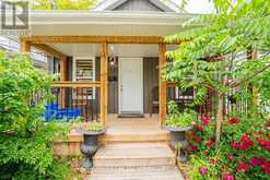 10 WILLS STREET | St. Catharines Ontario | Slide Image Three