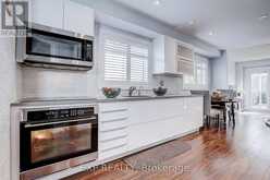 626 WALPOLE CRESCENT | Newmarket Ontario | Slide Image Fifteen