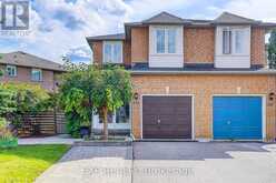 626 WALPOLE CRESCENT | Newmarket Ontario | Slide Image One