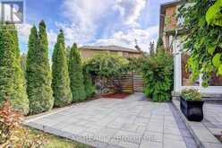 626 WALPOLE CRESCENT | Newmarket Ontario | Slide Image Thirty
