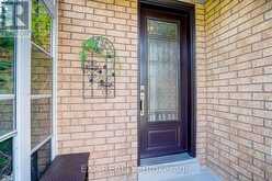 626 WALPOLE CRESCENT | Newmarket Ontario | Slide Image Three