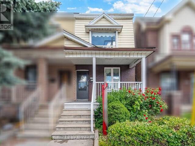 1147 DUFFERIN STREET Toronto Ontario, M6H 4B7 - 5 Bedrooms Home For Sale