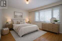9 CARONPORT CRESCENT | Toronto Ontario | Slide Image Thirteen