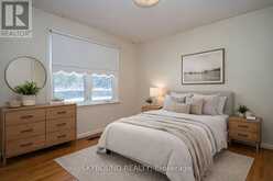 9 CARONPORT CRESCENT | Toronto Ontario | Slide Image Fifteen