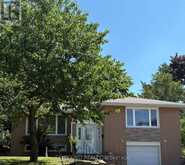 9 CARONPORT CRESCENT | Toronto Ontario | Slide Image Two