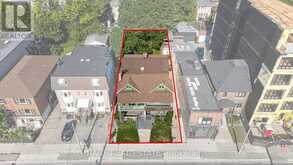 890 & 892 BROADVIEW AVENUE | Toronto Ontario | Slide Image Five