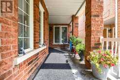 8 SWEET BRIAR LANE | Brampton Ontario | Slide Image Six