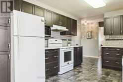 384 CENTRE STREET N | Brampton Ontario | Slide Image Twelve