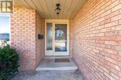 384 CENTRE STREET N | Brampton Ontario | Slide Image Four