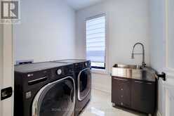 518 SHERIN DRIVE | Oakville Ontario | Slide Image Twenty