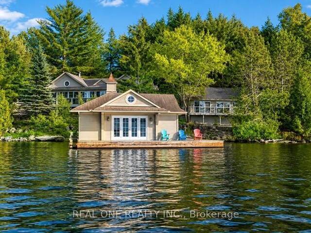 3013 MUSKOKA ROAD 117 Baysville Ontario, P0B 1A0 - 5 Bedrooms Waterfront Home For sale