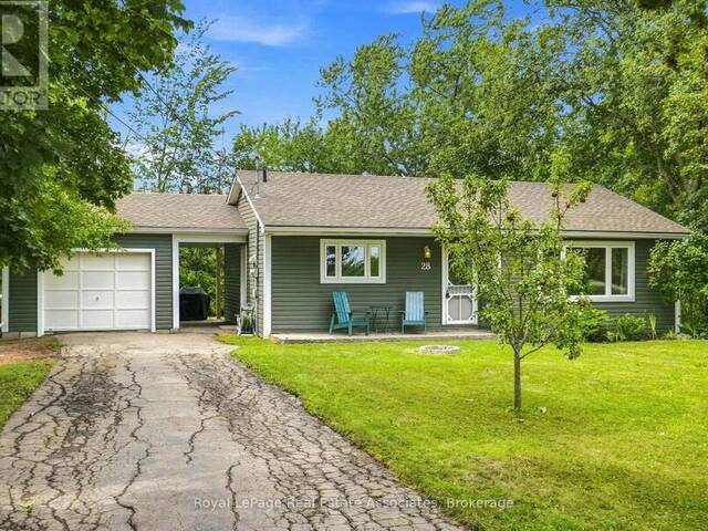 28 KELSON AVENUE S Grimsby Ontario, L3M 4C3 - 2 Bedrooms Home For Sale