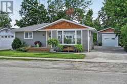 78 WILLIAM STREET | Bobcaygeon Ontario | Slide Image Three