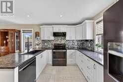 22 HUNTER AVENUE | Tay Ontario | Slide Image Two